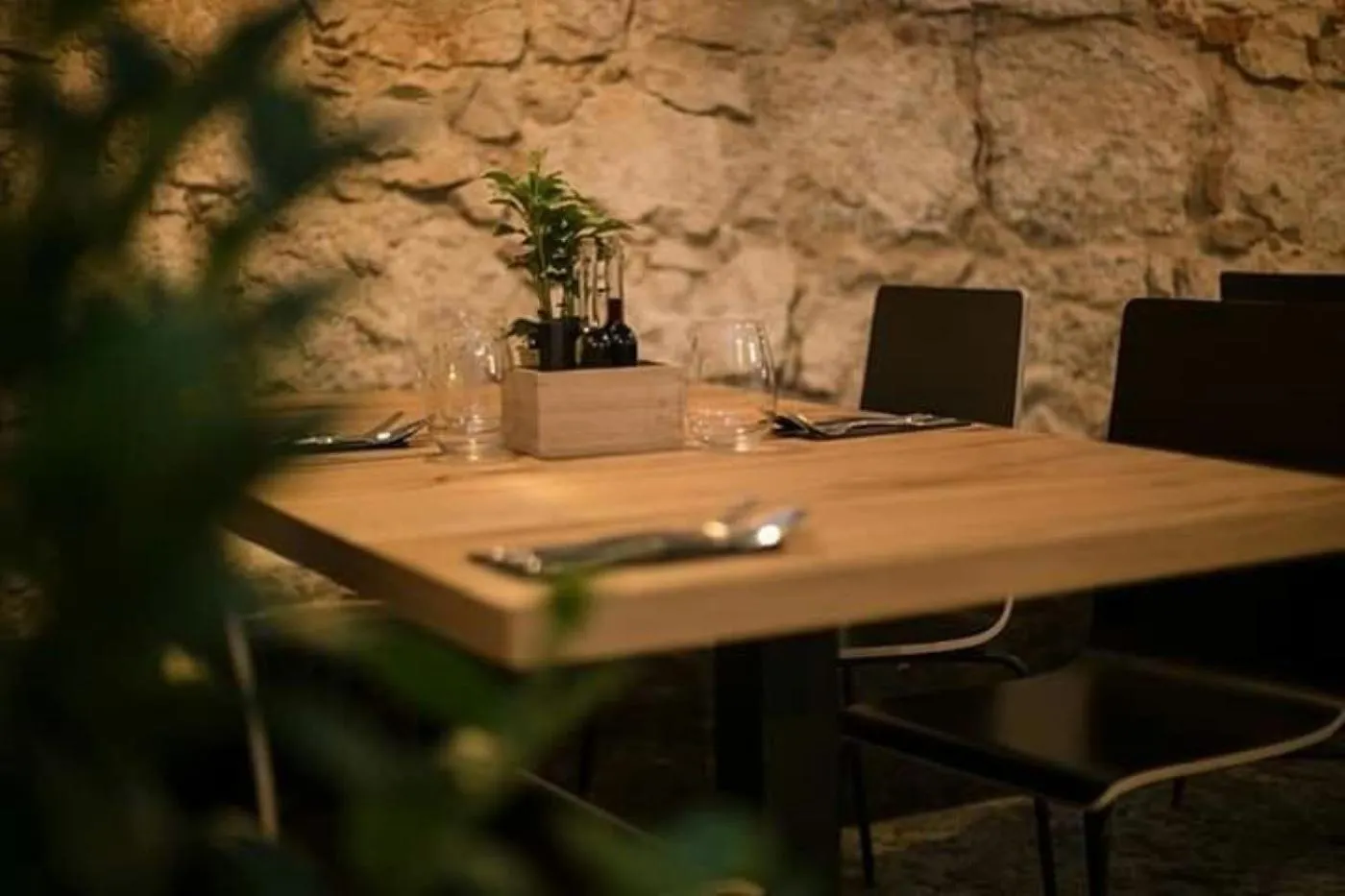 Discover Krakow Apartments - 3 Rakowicka St - Classic Apartments Near Main Station - Netflix Poland